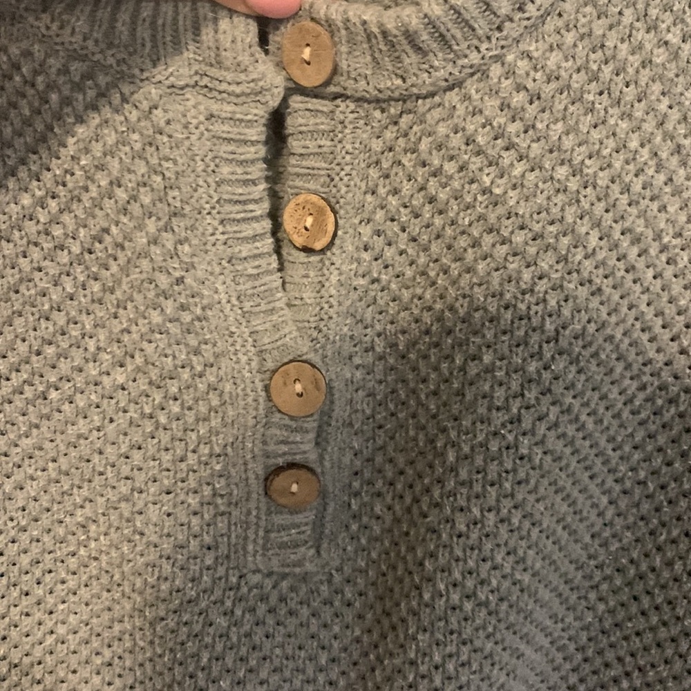 Lulus Sweater - Picture 4 of 5
